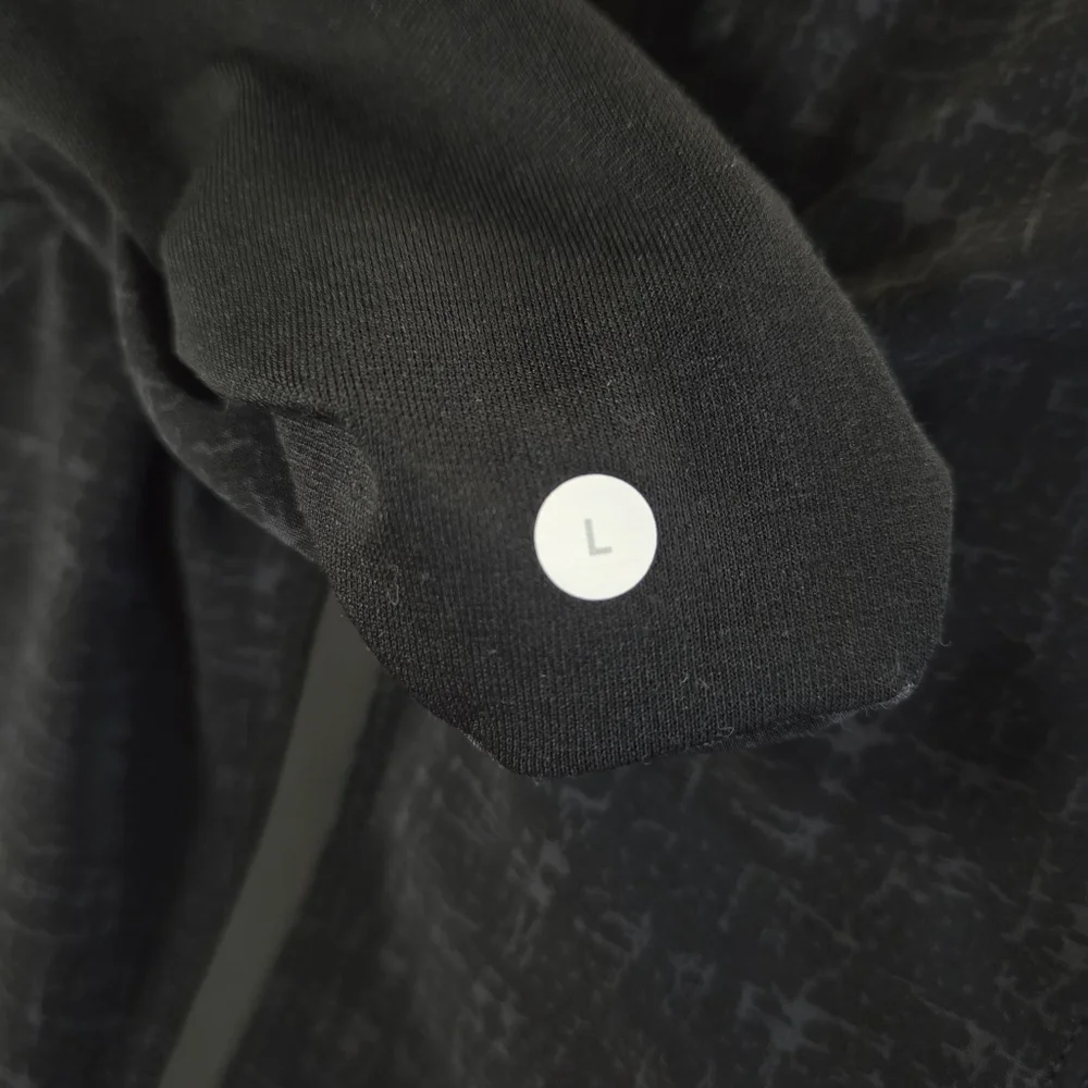 LULULEMON Men’s 9” Lined Pace Breaker Shorts Black Grey Gray Large